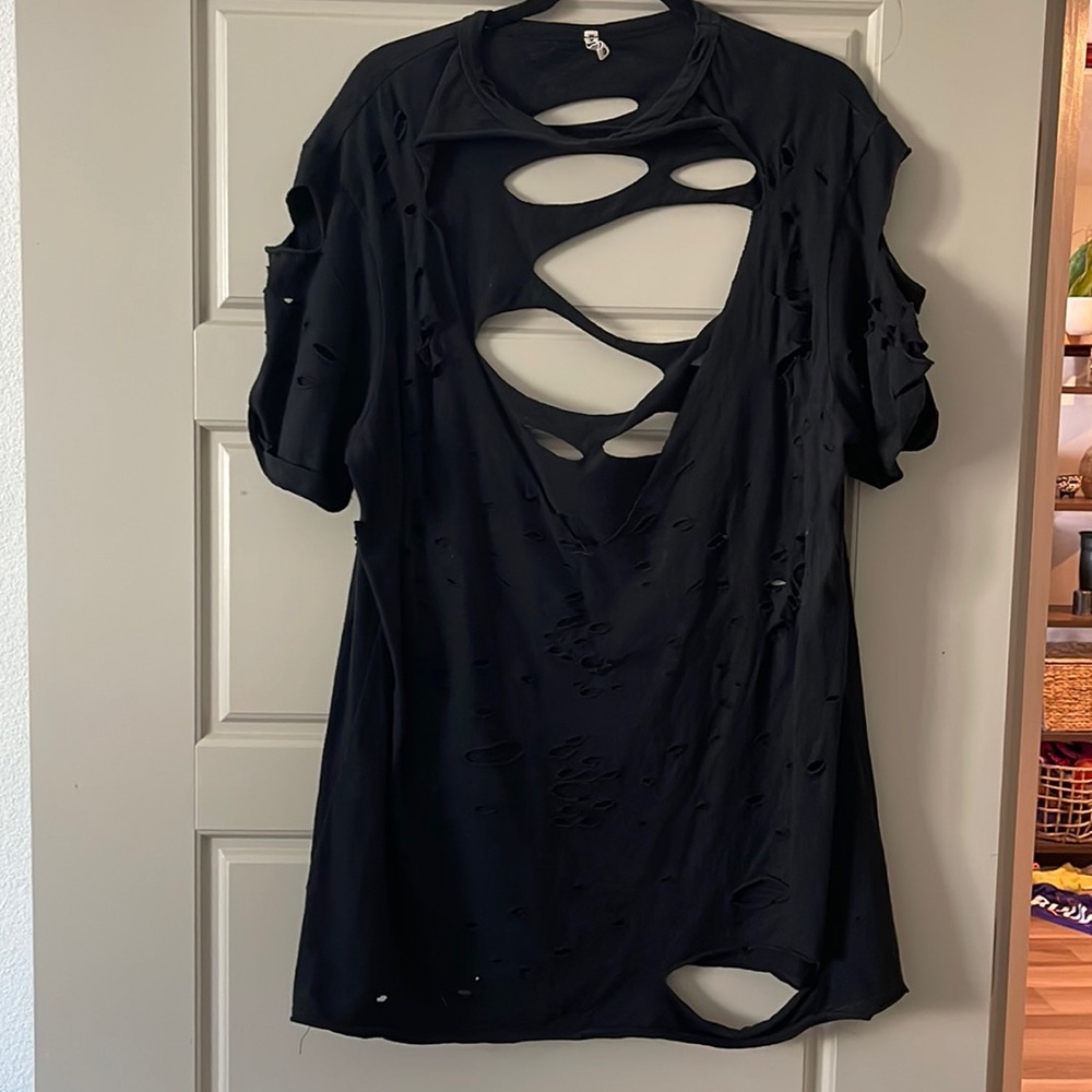 LF BLACK HOLEY TSHIRT DRESS
